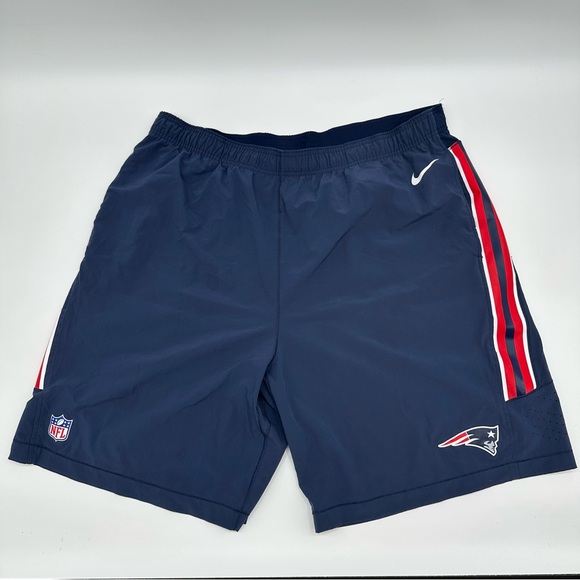 Nike New England Patriots Shorts Men XXXL 3XL Blue On-Field Athletic NFL Pockets - Picture 1 of 14